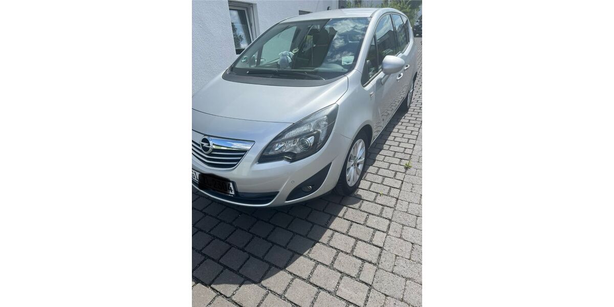 Opel Meriva 141.000 km 4.900 &euro; Buseck 35418