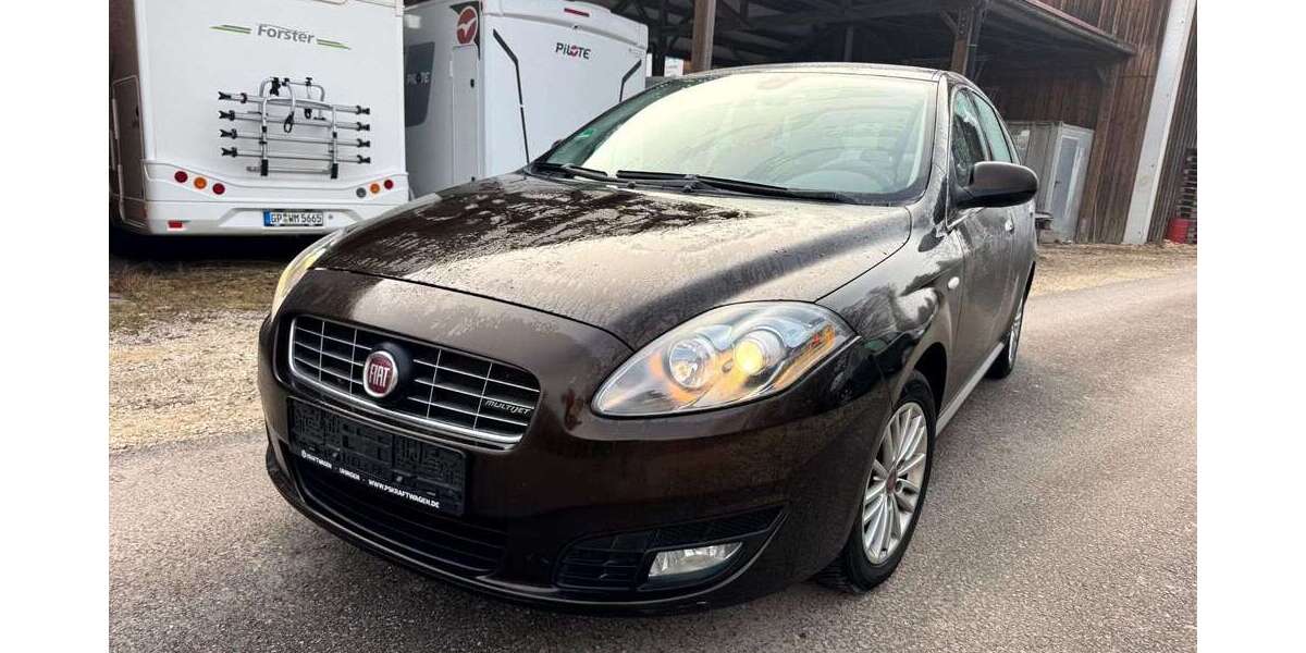 Fiat Croma 102.200 km 4.950 &euro; Heiningen 73092