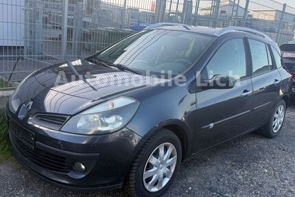 Renault Clio 222.000 km 799 &euro; Lich 35423