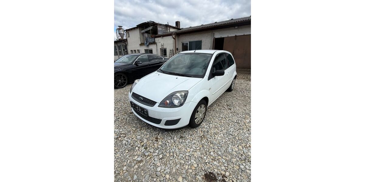 Ford Fiesta 171.568 km 600 &euro; Hochstadt 96272