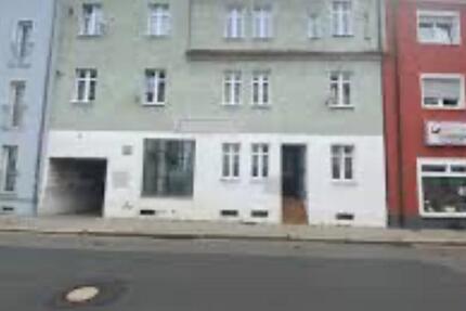 Zentrale Ladenfläche | Büro | Praxis inkl. Stellplatz
