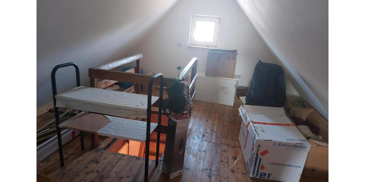 Dachgeschoßwohnung Morsbach - 3 Zimmer, 65 m&sup2;, 490&euro; | Angebot:25366346