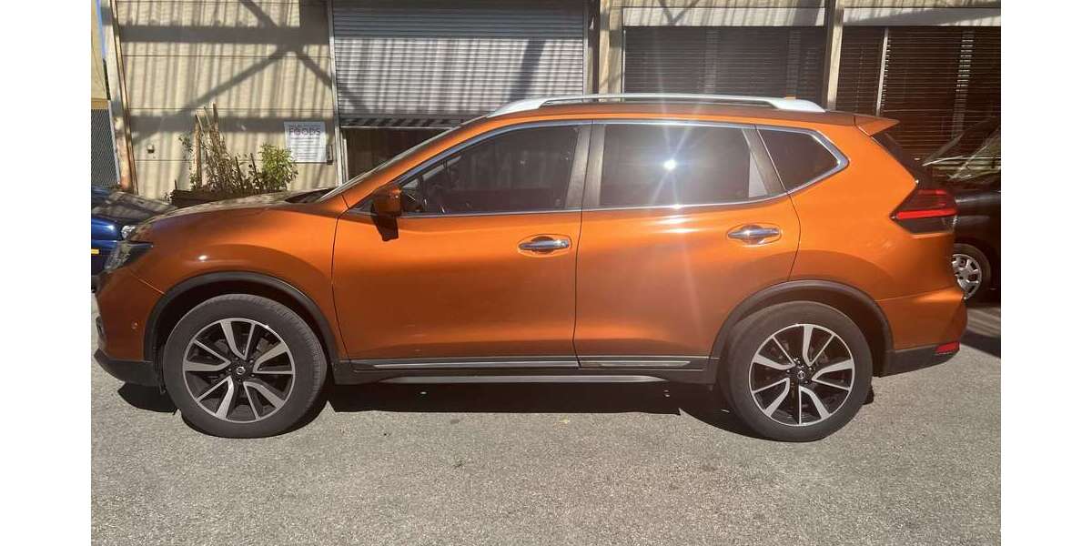 Nissan X-Trail 180.000 km 16.490 &euro; Neu-Ulm 89231