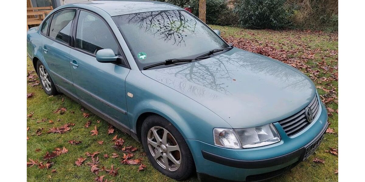VW Passat 268.000 km 1.350 &euro; Rinteln 31737