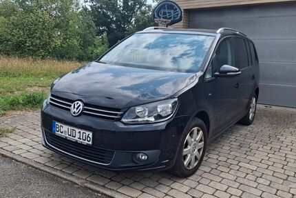 VW Touran 150.000 km 10.900 &euro; Ertingen 88521
