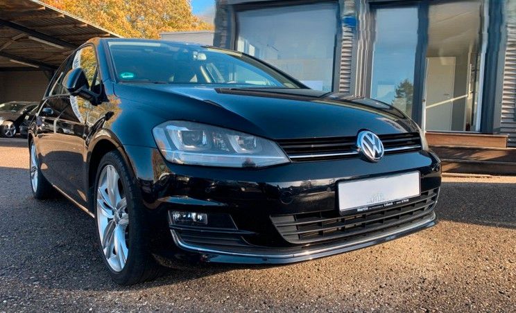 VW Golf 66.500 km 12.900 &euro; Pölchow 18059