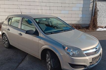 Opel Astra 183.000 km 1.950 &euro; Ampfing 84539