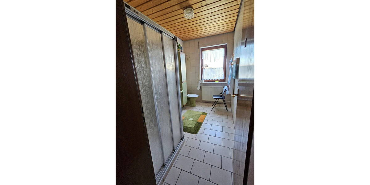 Einfamilienhaus Frielendorf-Großropperhausen Großropperhausen - 6 Zimmer, 190 m&sup2;, 350.000&euro; | Angebot:26795335