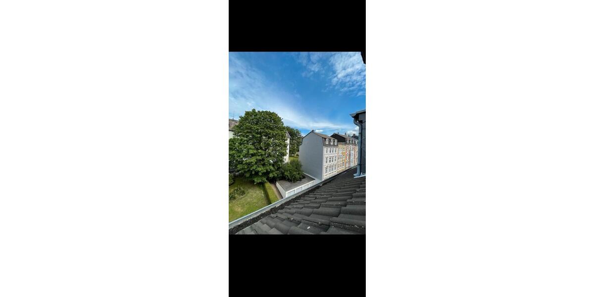 Dachgeschoßwohnung Wuppertal Elberfeld - 4 Zimmer, 75 m&sup2;, 650&euro; | Angebot:26039391