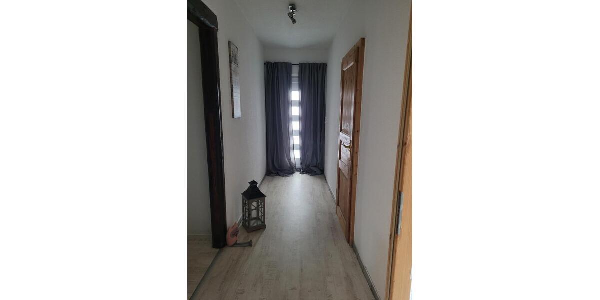 Erdgeschoßwohnung Bad Frankenhausen/Kyffhäuser Kyffhäuser - 3 Zimmer, 100 m&sup2;, 700&euro; | Angebot:25407536