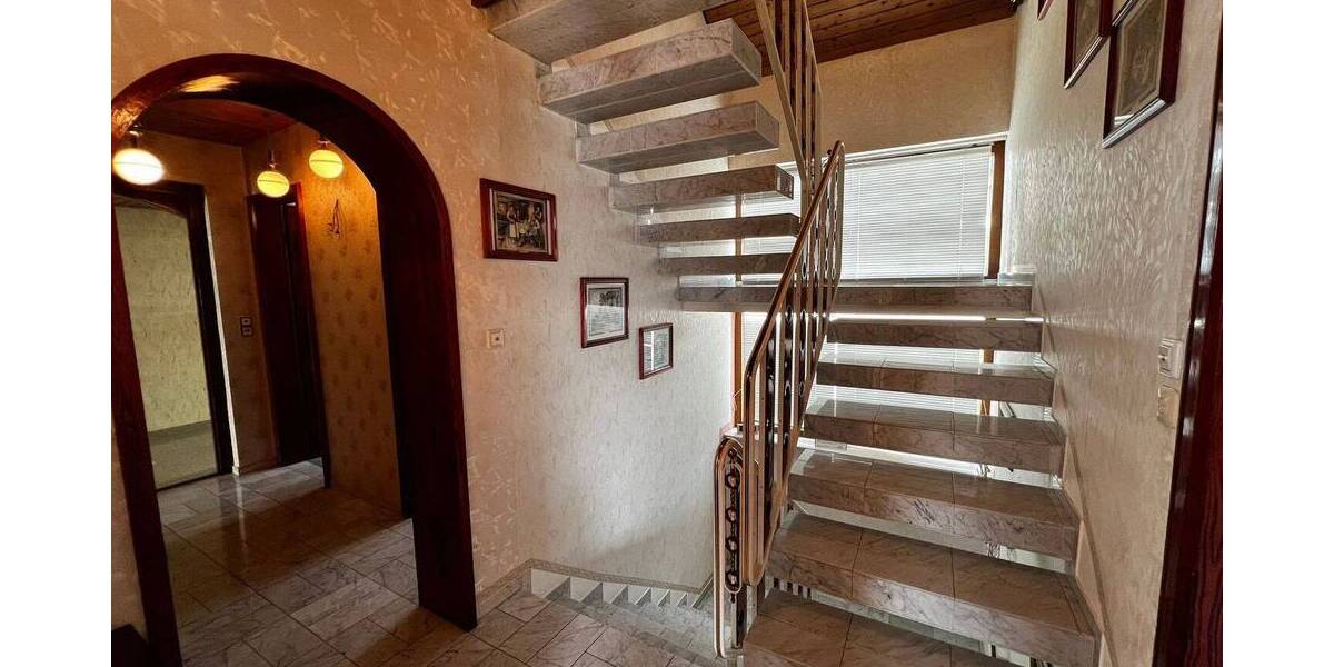 Mehrfamilienhaus, Wohnhaus Königsbach-Stein Stein - 7 Zimmer, 165 m&sup2;, 569.000&euro; | Angebot:25999784