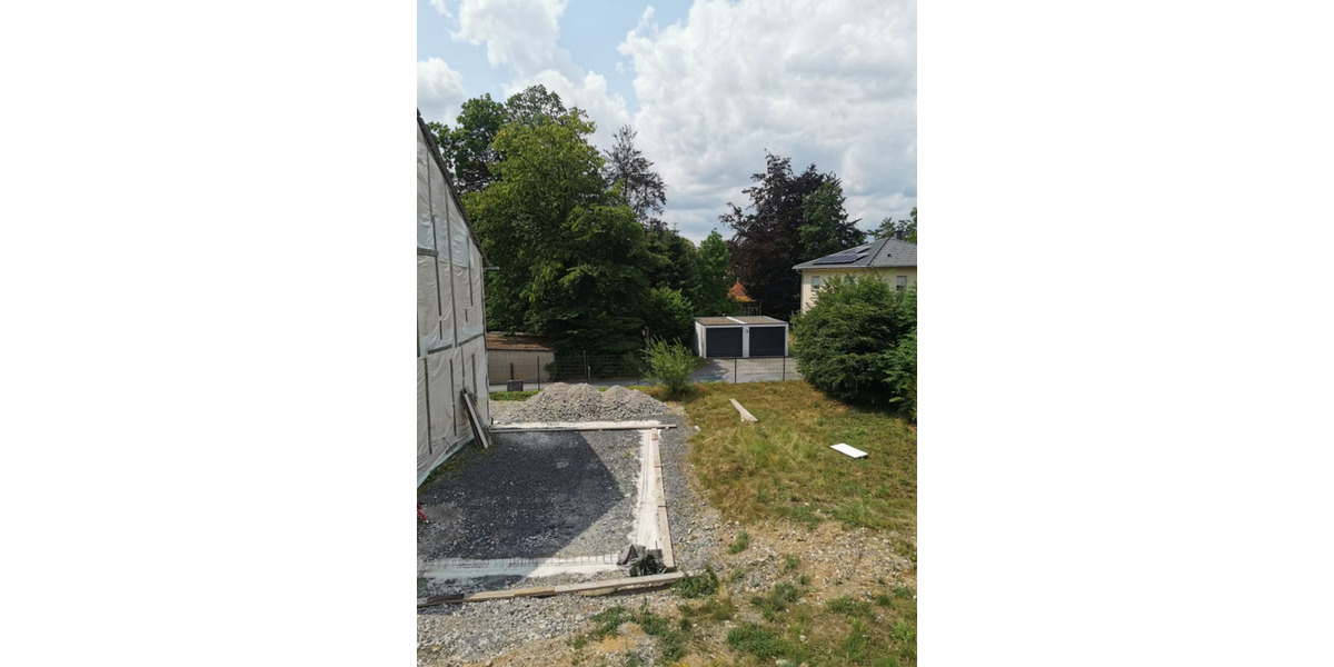 Modernes Wohnen in Hof - Neubauwohnung mit Terrasse und Grünfläche 2 zimmer