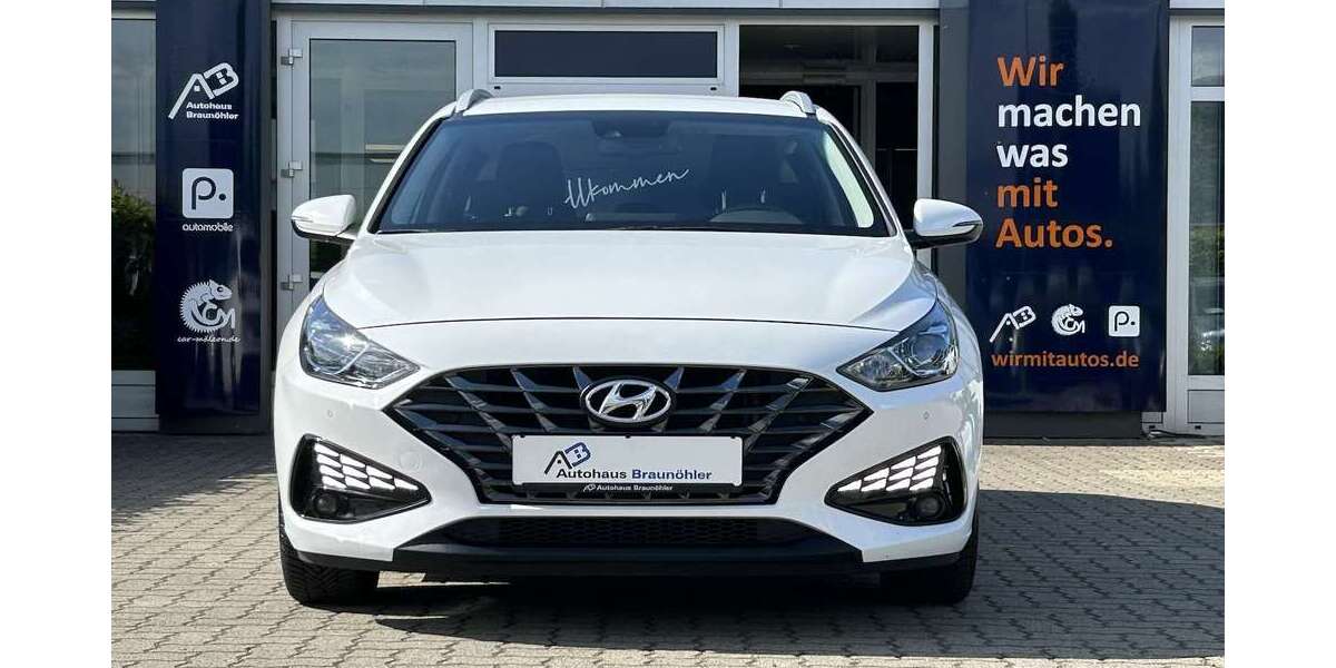 Hyundai i30 124.917 km 17.950 &euro; Salzgitter 38229