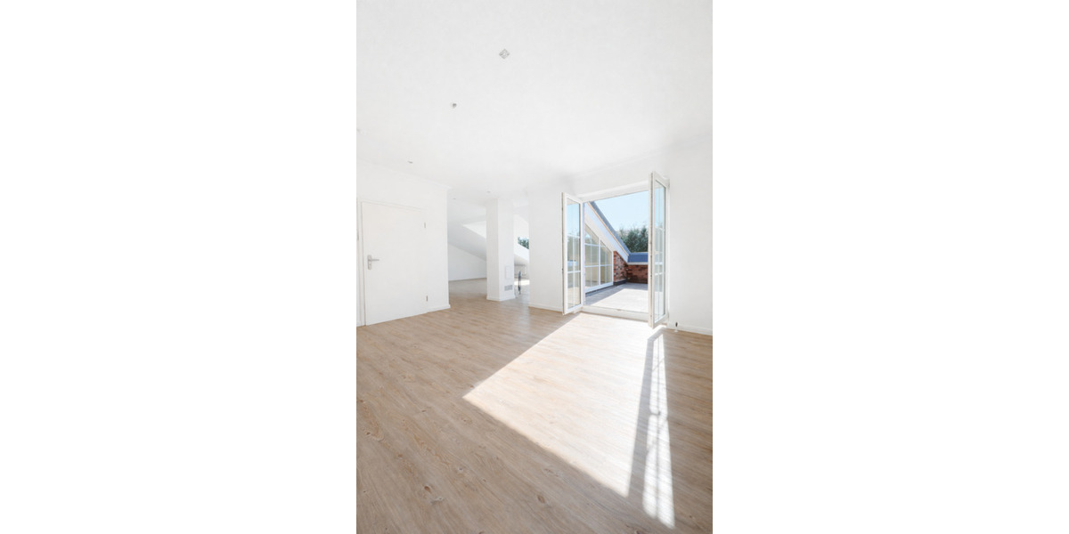 Dachgeschoßwohnung Tangstedt - 4 Zimmer, 200 m&sup2;, 749.000&euro; | Angebot:25416653