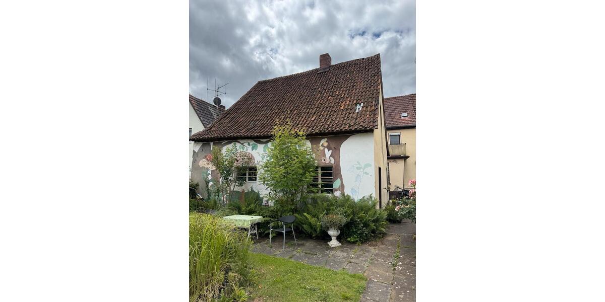 Einfamilienhaus Lichtenfels - 7 Zimmer, 160 m&sup2;, 125.000&euro; | Angebot:26960109