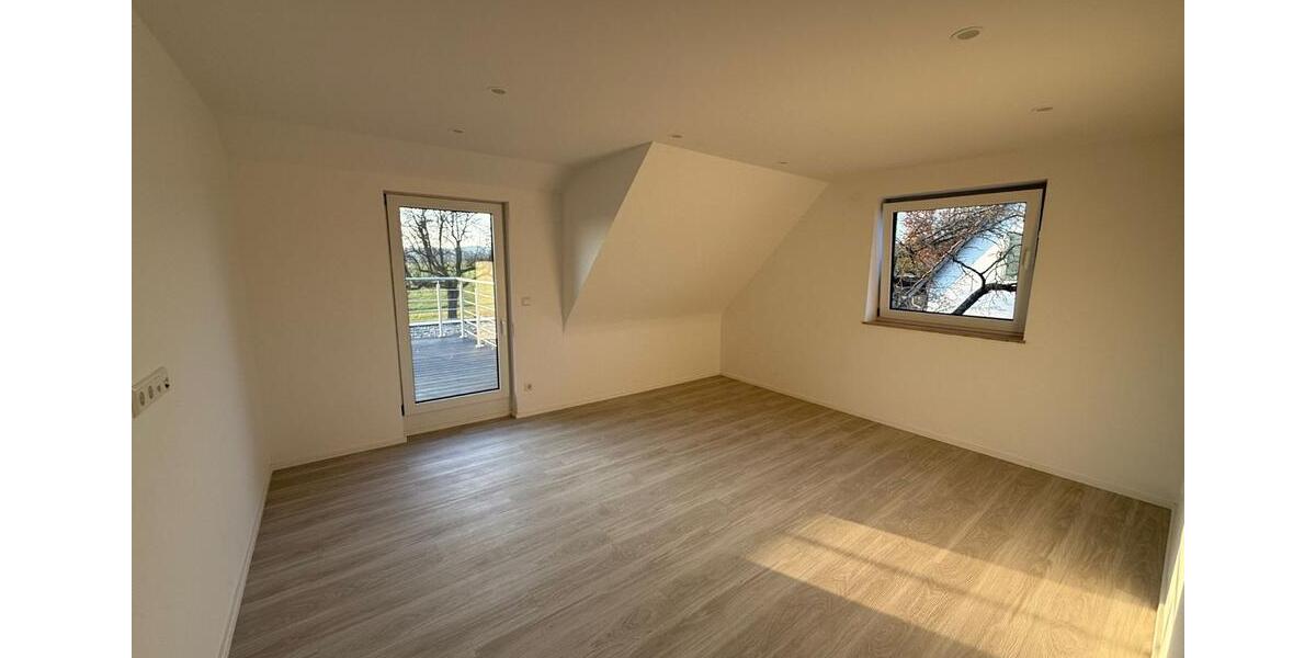 Dachgeschoßwohnung Rutesheim - 2 Zimmer, 56 m&sup2;, 1.000&euro; | Angebot:25576431