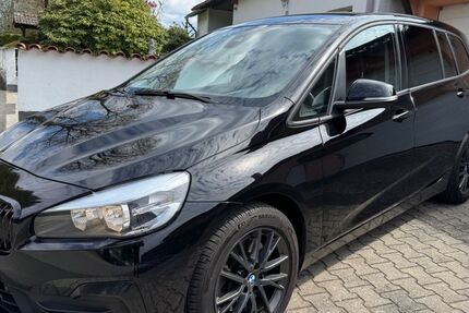 BMW 220 Gran Tourer 226.000 km 12.500 &euro; Thyrnau 94136
