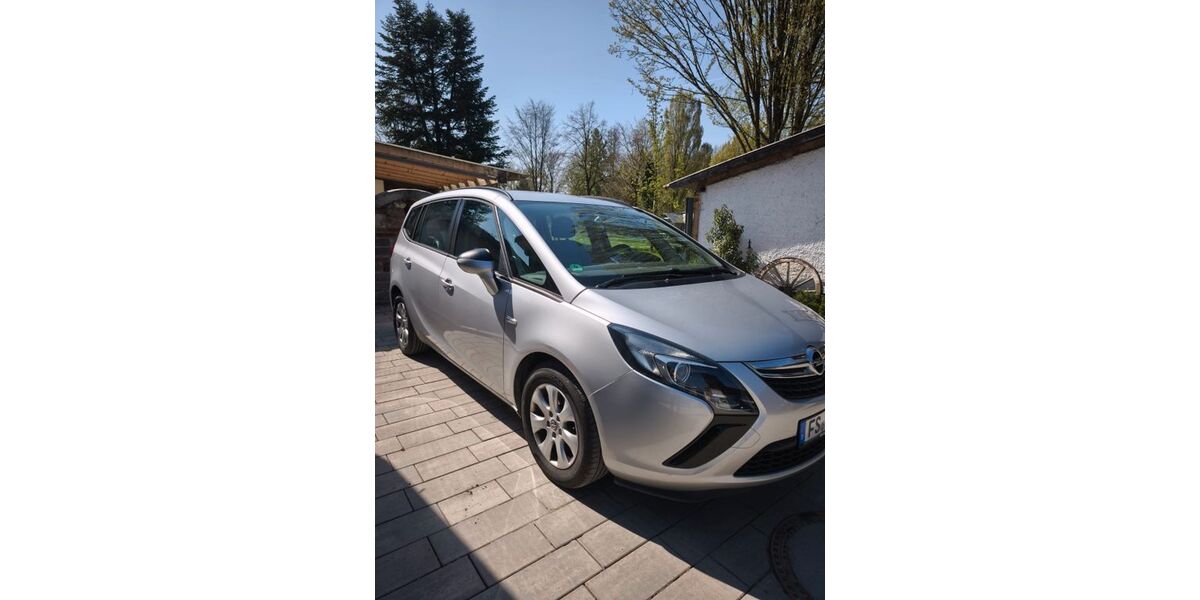 Opel Zafira Tourer 191.000 km 6.600 &euro; Langenbach 85416