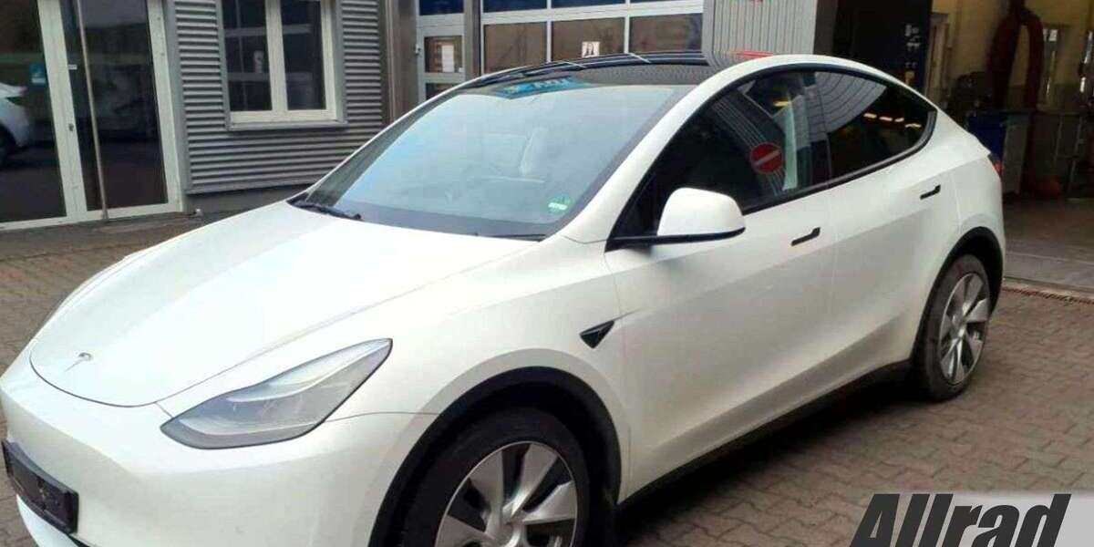 Tesla Model Y 26.950 km 35.250 &euro; Schöningen 38364