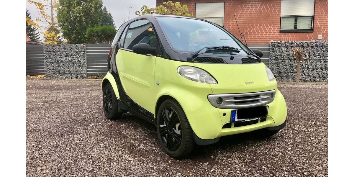 Smart ForTwo 106.000 km 1.500 &euro; Löhne 32584