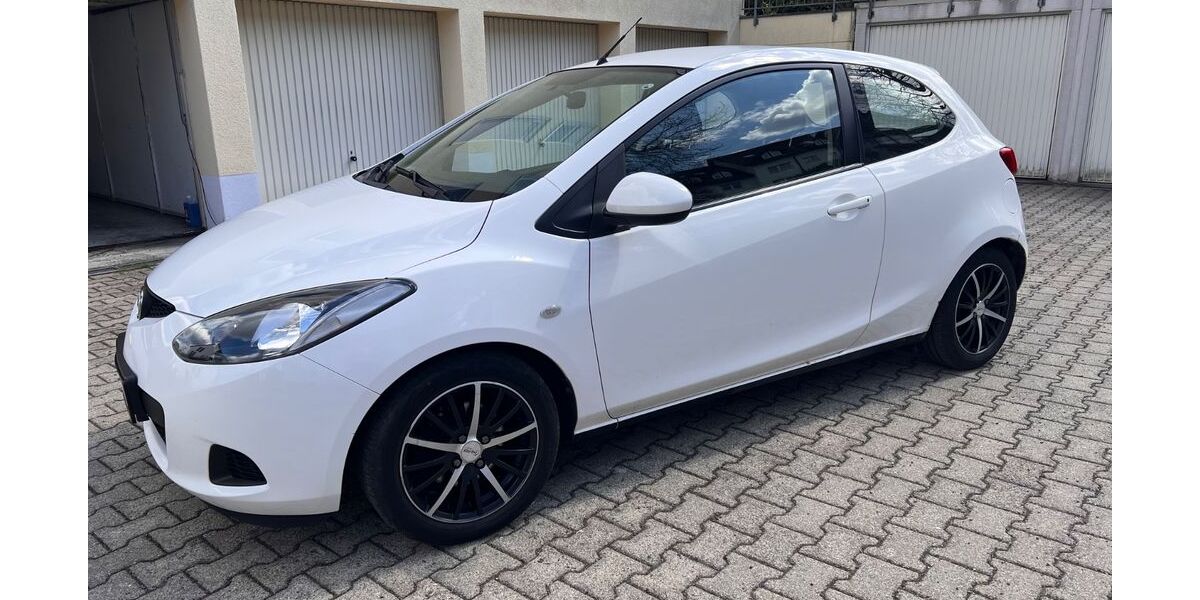 Mazda 2 234.544 km 1.800 &euro; Rottweil 78628