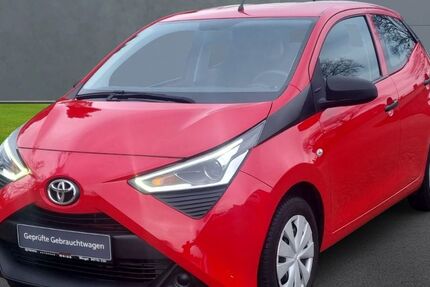 Toyota Aygo (X) 19.763 km 10.900 &euro; Wingst 21789