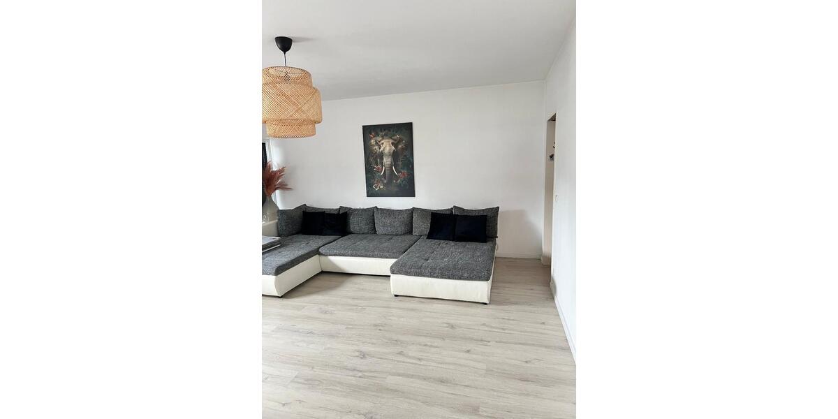 Dachgeschoßwohnung Tönisvorst - 3 Zimmer, 68 m&sup2;, 510&euro; | Angebot:26262911