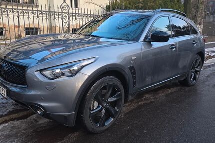 INFINITI QX70 87.500 km 17.499 &euro; Berlin 14193
