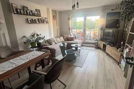 Wohnung Meerane - 3 Zimmer, 72 m&sup2;, 480&euro; | Angebot:27128148
