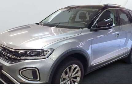 VW T-Roc 22.100 km 28.449 € Buedingen 63654