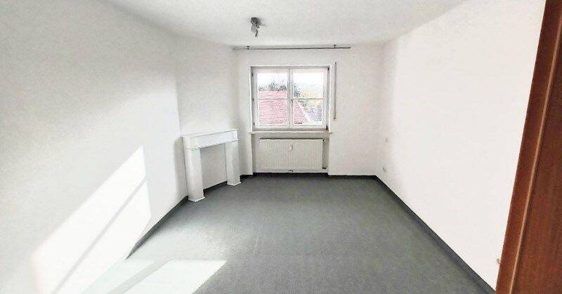 Etagenwohnung Altusried Weihalden - 3 Zimmer, 80 m&sup2;, 1.050&euro; | Angebot:26798847