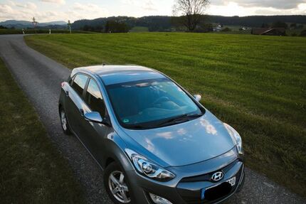 Hyundai i30 76.000 km 7.340 &euro; Kempten 87435