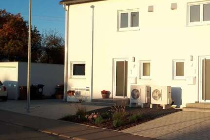 Haus zum Mieten in Eutingen im Gäu 1.300 € 155 m² 6 zimmer