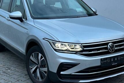 VW Tiguan 33.489 km 26.990 &euro; Herbolzheim 79336