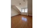 Dachgeschoßwohnung Trier Feyen-Weismark - 2 Zimmer, 73 m&sup2;, 520&euro; | Angebot:26322634
