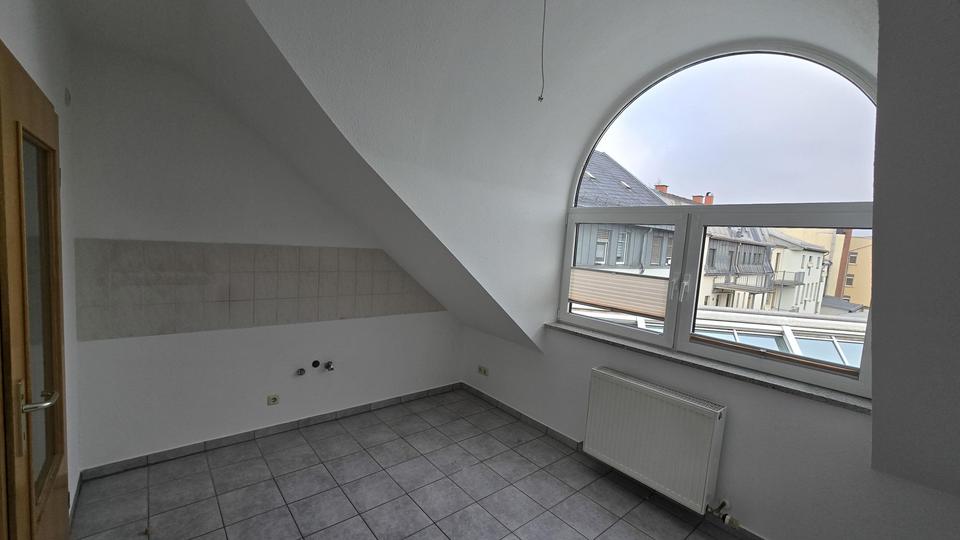 Dachgeschoßwohnung Adorf/Vogtland Vogtland - 3 Zimmer, 89 m&sup2;, 450&euro; | Angebot:24015042