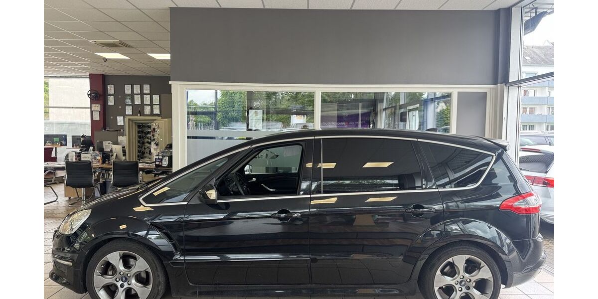 Ford S-Max 250.468 km 4.990 &euro; Hannover 30419