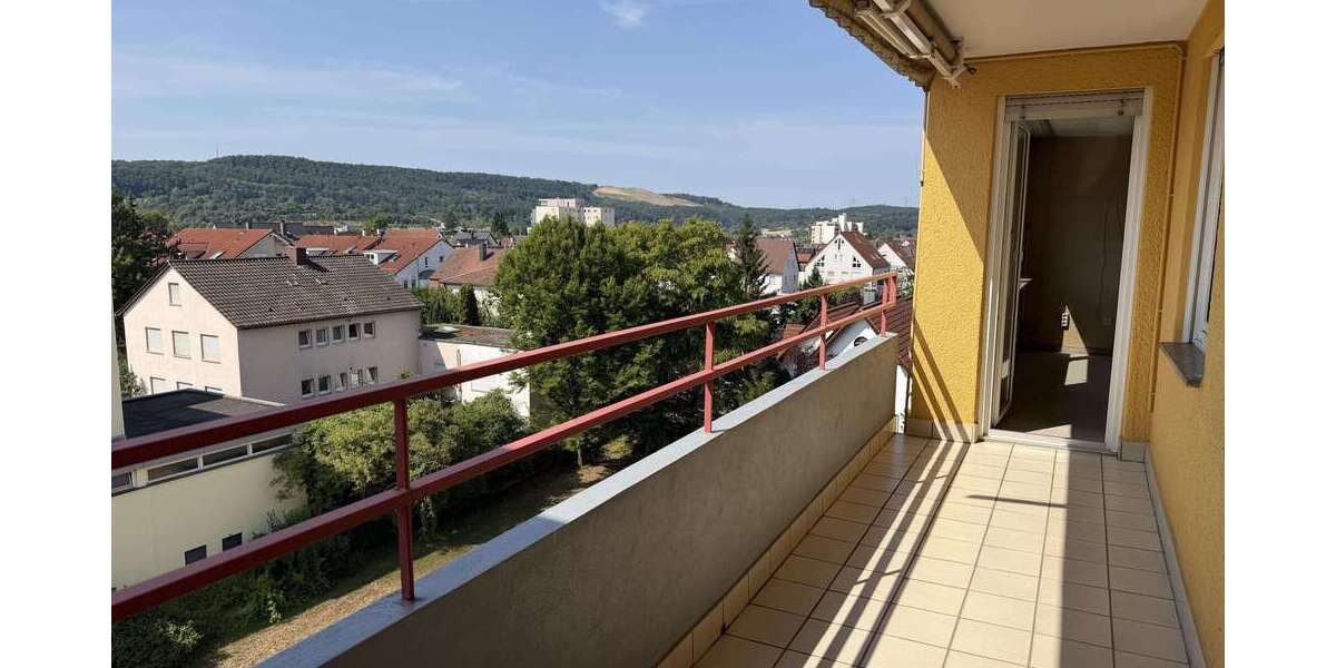 Etagenwohnung Leonberg - 4.5 Zimmer, 104 m&sup2;, 327.000&euro; | Angebot:27116775