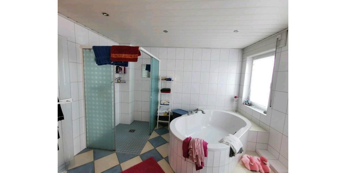 Mehrfamilienhaus, Wohnhaus Kirchberg (Hunsrück) - 9 Zimmer, 264 m&sup2;, 498.000&euro; | Angebot:26821541
