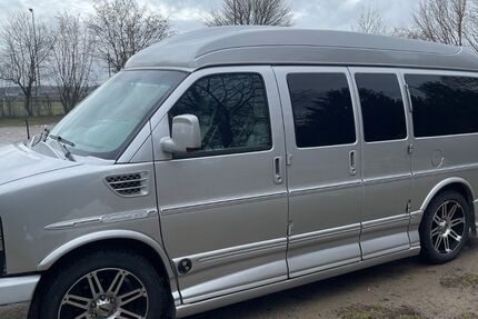 Chevrolet Express 302.000 km 22.999 &euro; Rimpar 97222