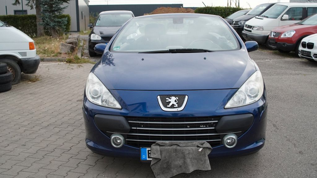 Peugeot 307 121.000 km 1.999 &euro; Reutlingen Oferdingen 72768