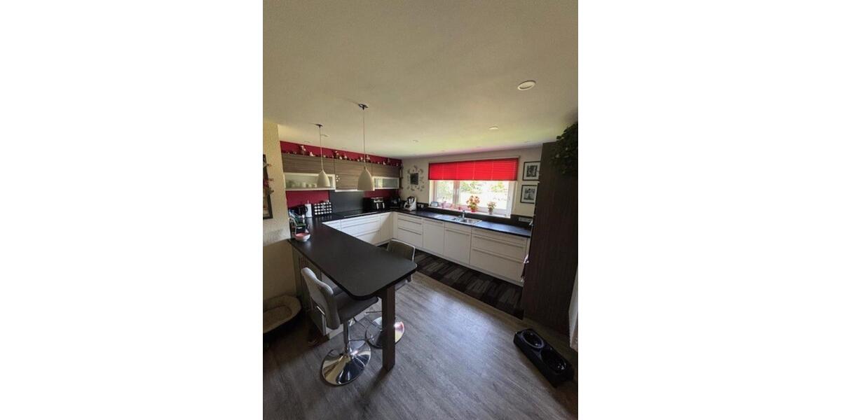 Erdgeschoßwohnung Gerabronn - 6 Zimmer, 140 m&sup2;, 289.000&euro; | Angebot:21271276