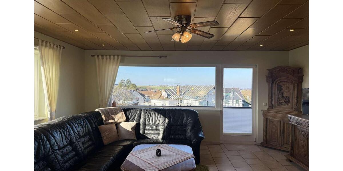 Etagenwohnung Schleiden - 5 Zimmer, 130 m&sup2;, 950&euro; | Angebot:25720418