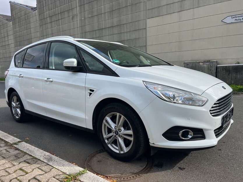 Ford S-Max 187.000 km 6.900 € Berlin 12057
