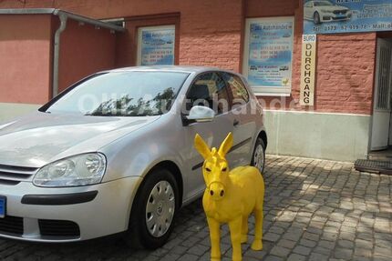 VW Golf 118.000 km 2.750 &euro; Magdeburg 39124