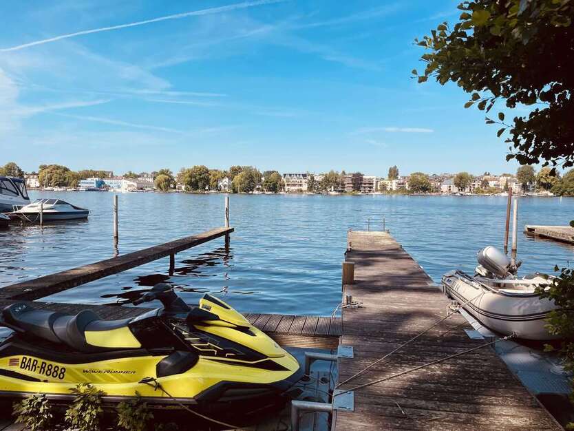 Haus zum Kaufen in Berlin 3.250.000 € 300 m²