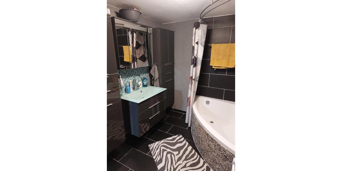 Einfamilienhaus Wischhafen - 3 Zimmer, 128 m&sup2;, 123.000&euro; | Angebot:27084198