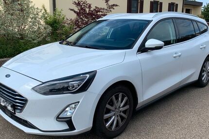 Ford Focus 117.978 km 15.880 &euro; Wemding 86650