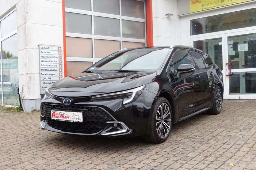 Toyota Corolla 11.568 km 29.900 € Dahlwitz - Hoppegarten 15366