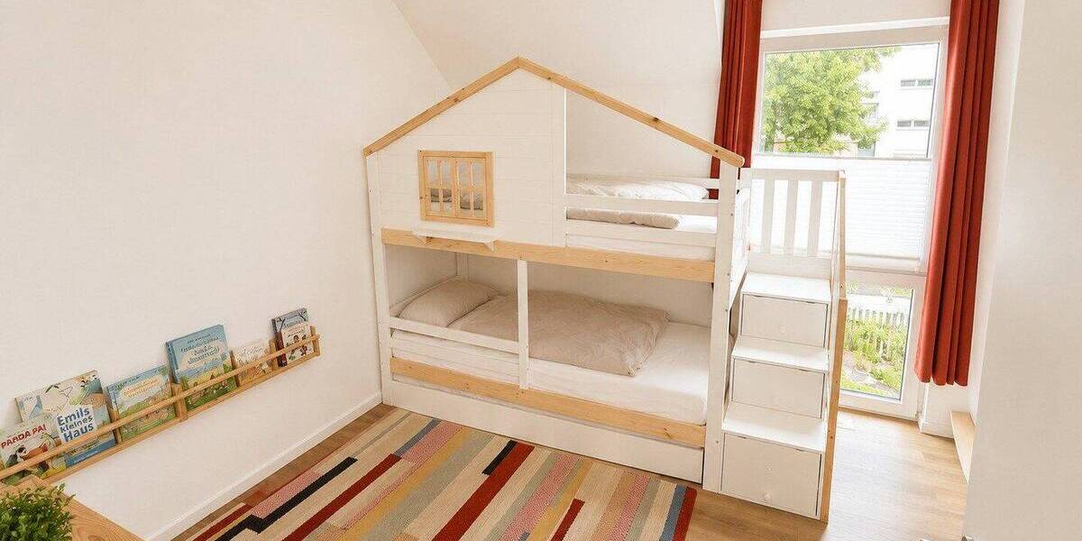 Doppelhaushälfte Hamburg Rahlstedt - 6 Zimmer, 157 m&sup2;, 2.490&euro; | Angebot:26866043